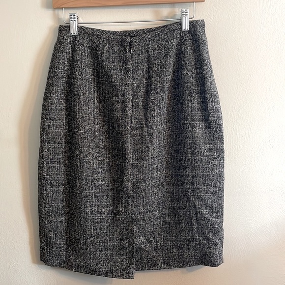 Chadwicks of Boston Skirt and Blazer Set - Picture 10 of 16